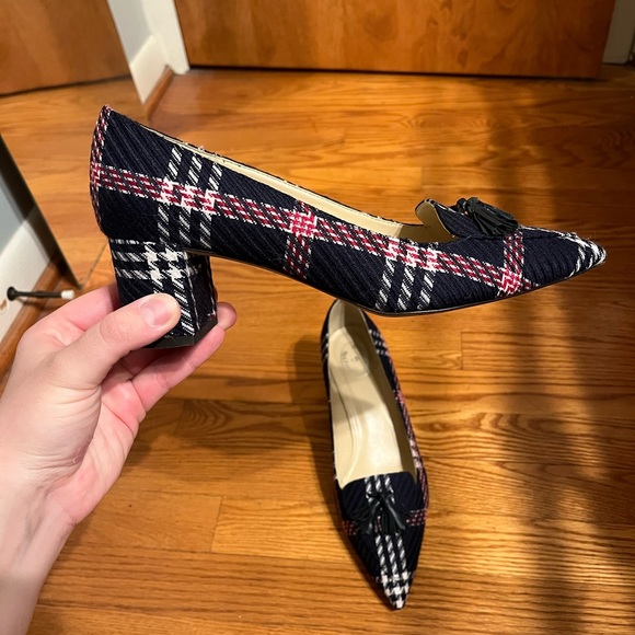 Brooks Brothers Plaid Heel - Picture 3 of 8